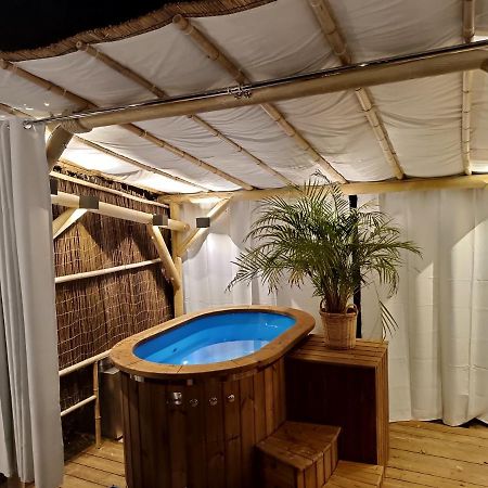Hotel La Tiny Du Midi Tourrettes-sur-Loup Zewnętrze zdjęcie